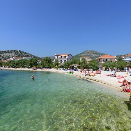 Apartments With A Parking Space Seget Vranjica, Trogir - 5966 Exterior photo