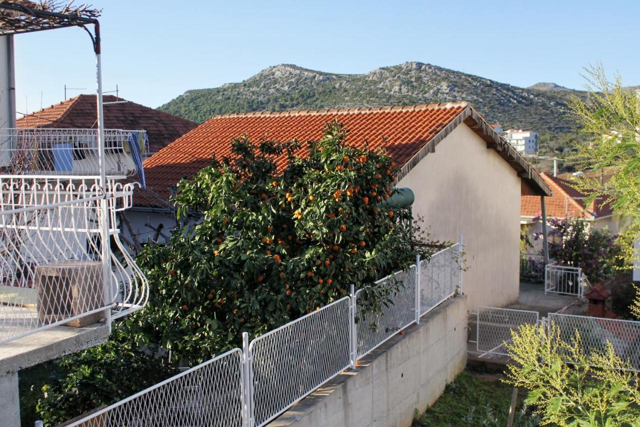 Apartments With A Parking Space Seget Vranjica, Trogir - 5966 Exterior photo